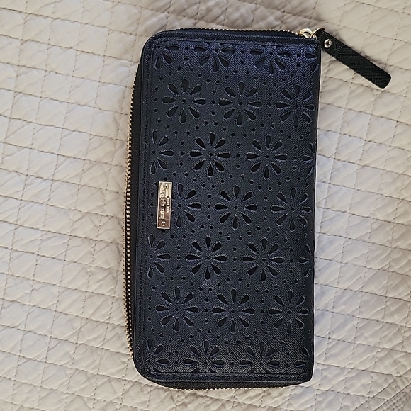 kate spade Handbags - Kate Spade Continental Lasercut Wallet